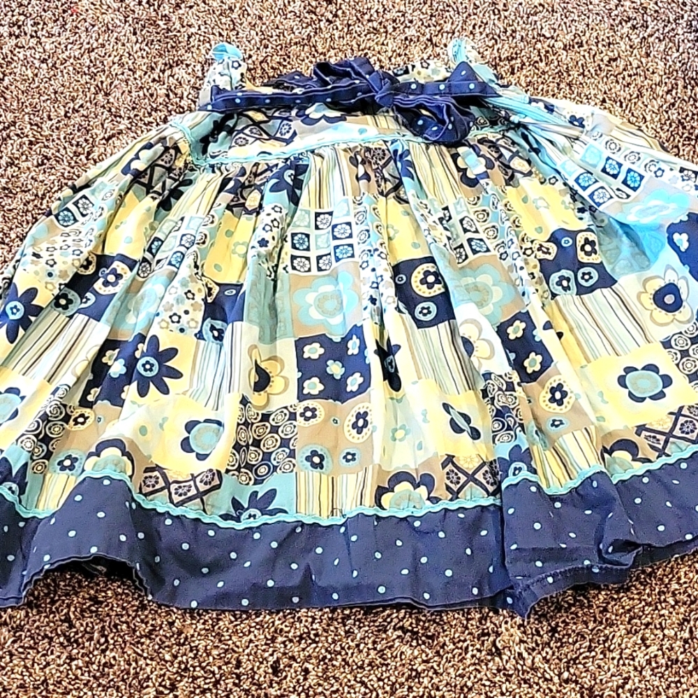 🦩 3 for $25 Girls skirt